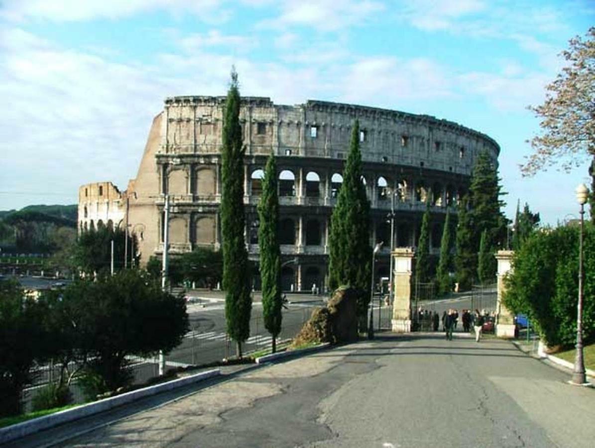 Mecenate 77 Colosseo * Roma